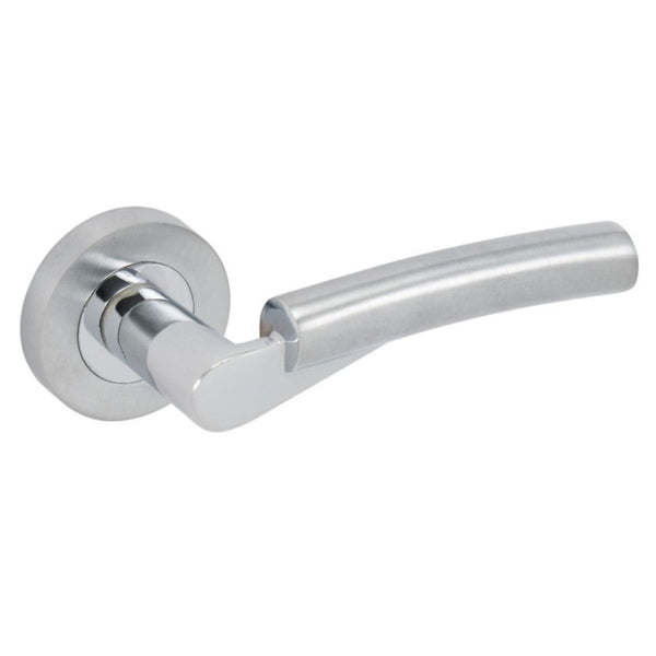 Verona Lever On Round Rose Door Handle